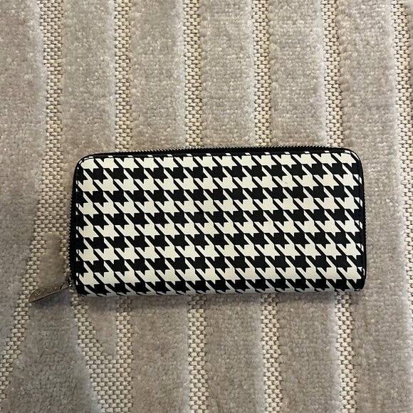 Michael Kors Black + White Large Leather Houndstooth Wallet w/ Silver Hardware - Picture 3 of 7
